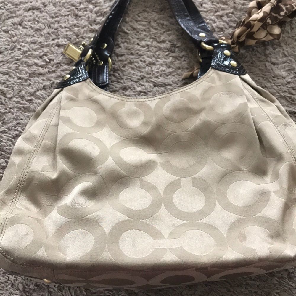 Coach Purse - Picture 4 of 8